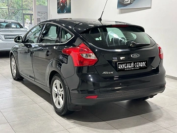 Ford Focus, 2011г, передний привод, робот