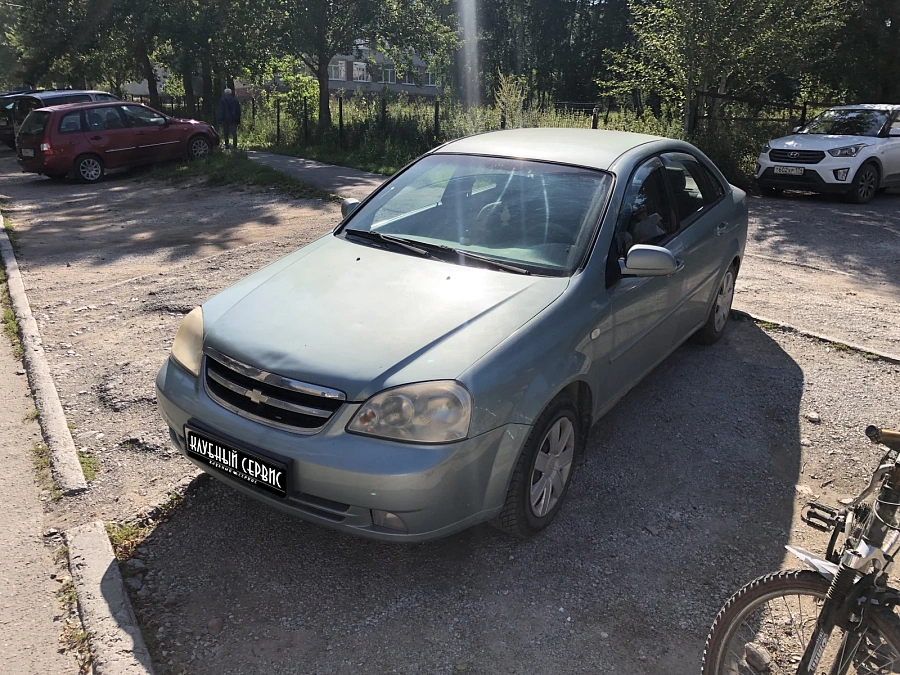 Chevrolet Lacetti, 2004г., передний привод, механика