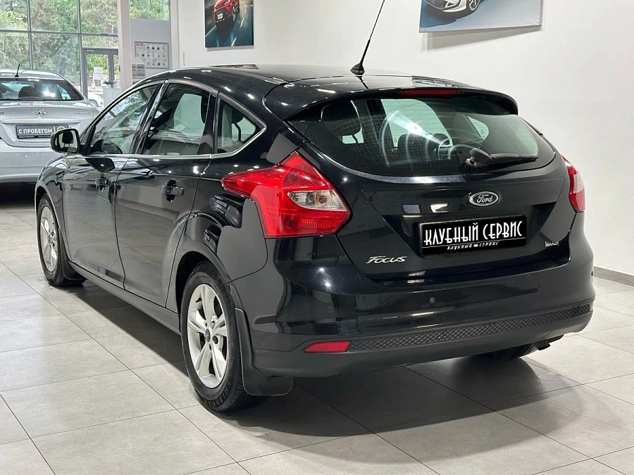 Ford Focus, 2011г., передний привод, робот