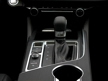 Omoda S5, 2023г, передний привод, вариатор