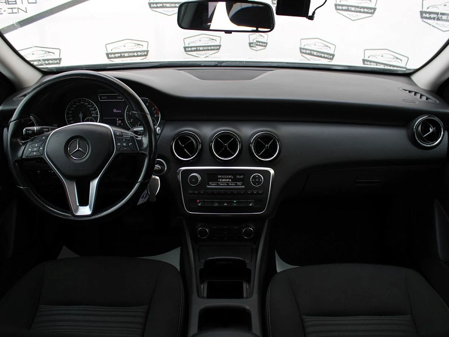 Mercedes-Benz A-Класс, 2013г., передний привод, робот