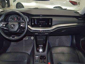 Skoda Octavia, 2021г, передний привод, автомат
