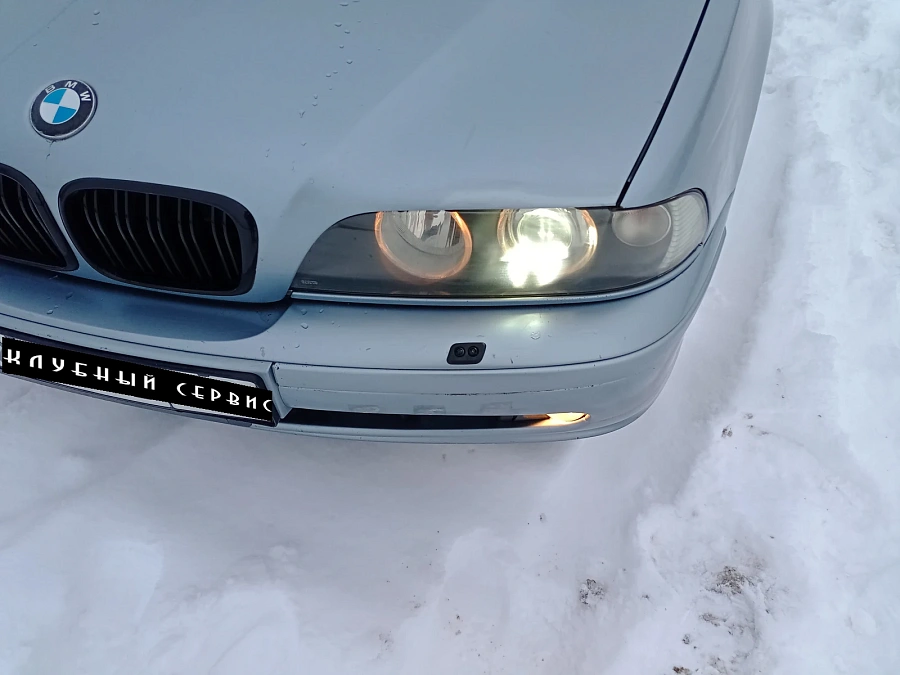 BMW 5 серии, 2002г., задний привод, автомат