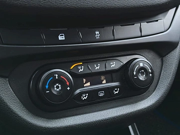Lada (ВАЗ) Vesta, 2018г, передний привод, механика
