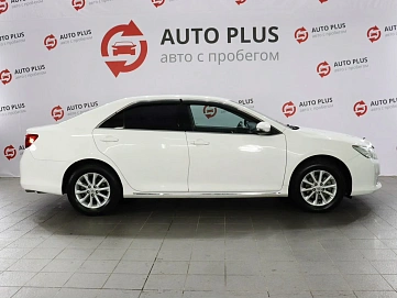 Toyota Camry, 2013г, передний привод, автомат