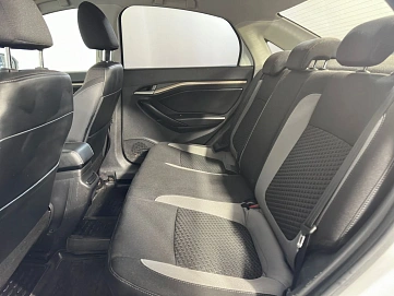 Lada (ВАЗ) Vesta, 2018г, передний привод, механика