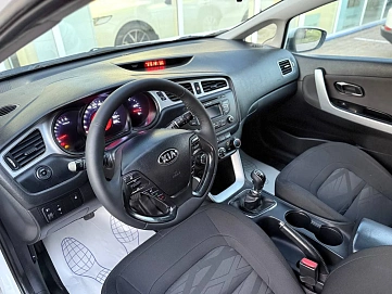 Kia Ceed, 2015г, передний привод, механика