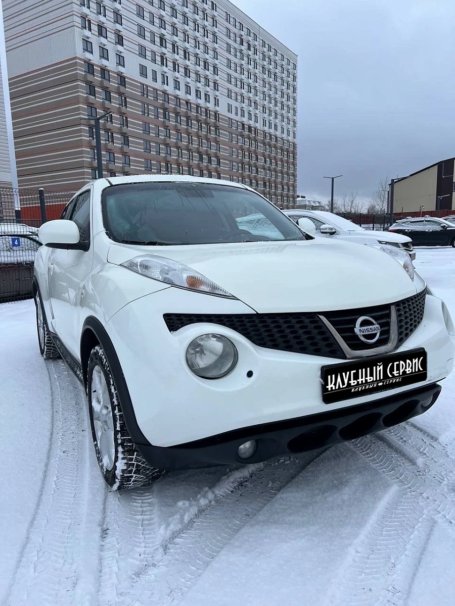 Nissan Juke, 2011г., передний привод, вариатор