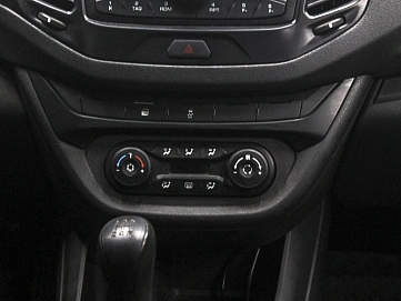 Lada (ВАЗ) Vesta, 2021г, передний привод, механика