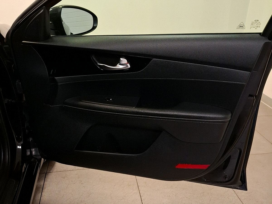 Kia , 2019г., передний привод, автомат