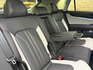 Volkswagen , 2025г., полный привод, робот