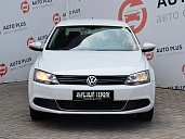Volkswagen Jetta, 2014г., передний привод, автомат