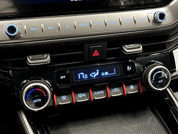 Hyundai Lafesta, 2025г, передний привод, робот