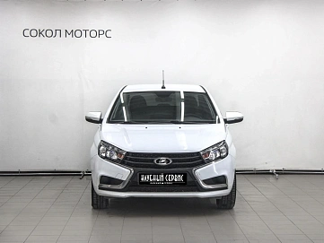 Lada (ВАЗ) Vesta, 2017г, передний привод, механика