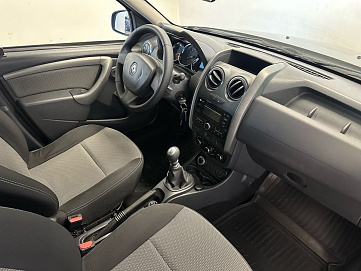 Renault Duster, 2015г, передний привод, механика