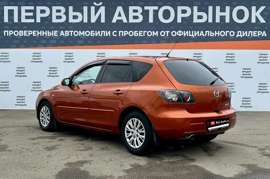 Mazda 3, 2008г., передний привод, механика