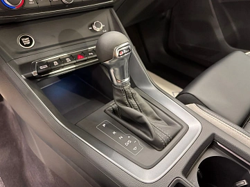 Audi Q3, 2025г, полный привод, робот
