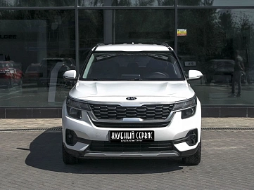 Kia Seltos, 2020г, передний привод, вариатор