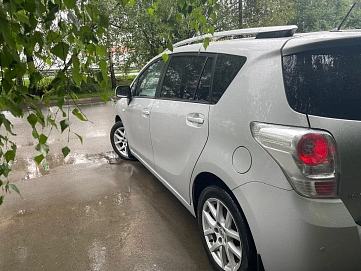 Toyota Verso, 2009г, передний привод, вариатор