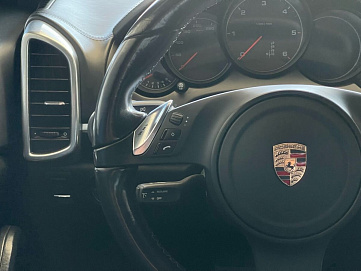 Porsche Cayenne, 2012г, полный привод, автомат