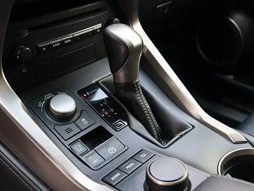 Lexus NX, 2016г, полный привод, автомат