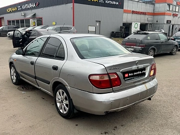 Nissan Almera, 2004г, передний привод, механика