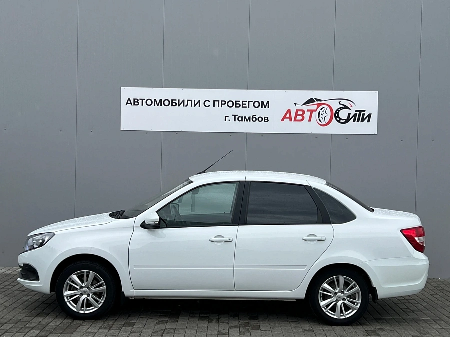 Lada (ВАЗ) Granta, 2023г., передний привод, механика