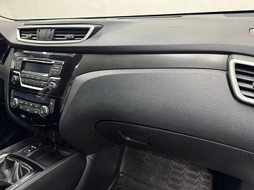 Nissan X-Trail, 2015г, передний привод, механика