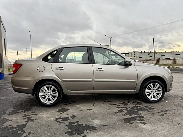 Lada (ВАЗ) Granta, 2022г, передний привод, механика