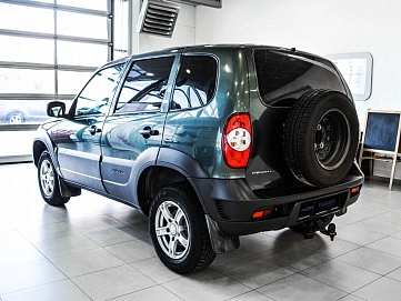 Chevrolet Niva, 2018г, полный привод, механика