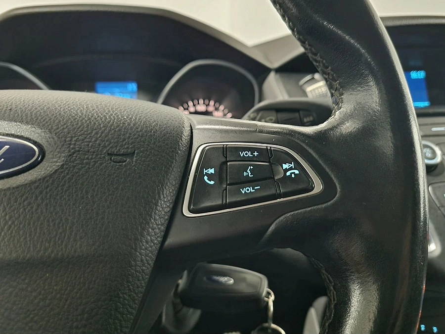 Ford Focus, 2017г., передний привод, механика