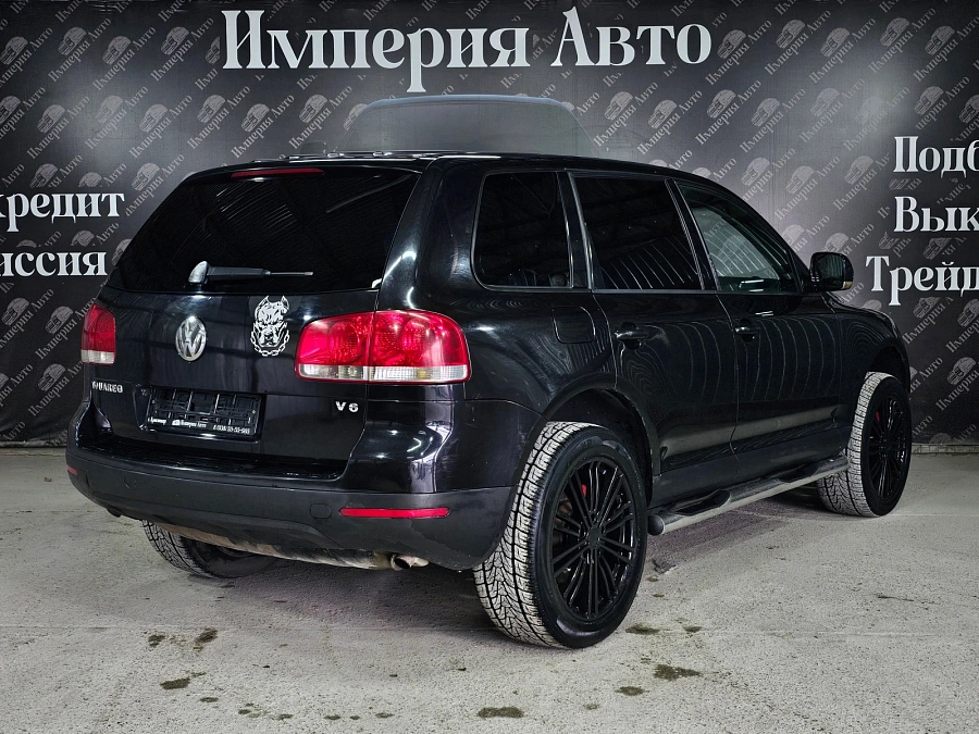 Volkswagen Touareg, 2005г., полный привод, автомат