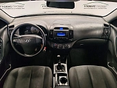 Hyundai Elantra, 2008г., передний привод, механика