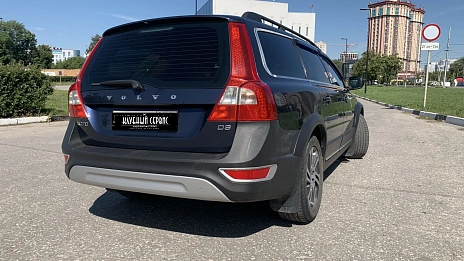 Volvo XC70, 2011г, передний привод, автомат