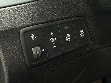 Hyundai Elantra, 2015г, передний привод, автомат