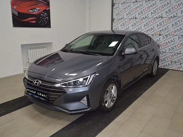 Hyundai Elantra, 2020г, передний привод, механика