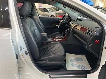 Toyota Camry, 2014г, передний привод, автомат