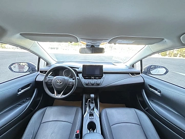 Toyota Corolla, 2022г, передний привод, вариатор