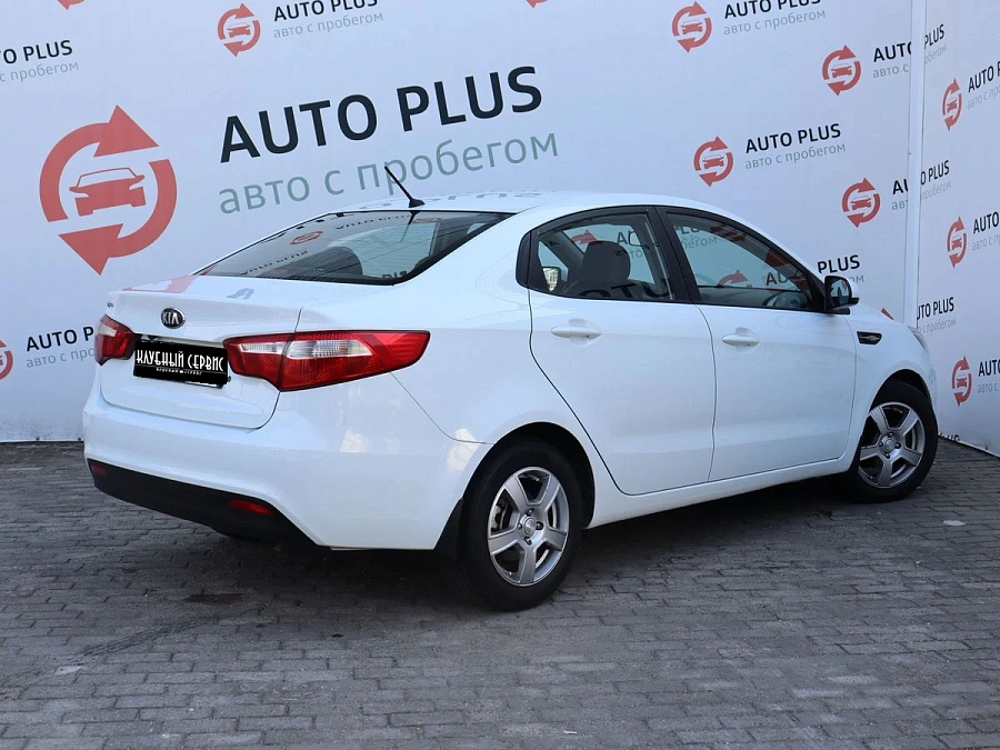 Kia Rio, 2013г., передний привод, механика