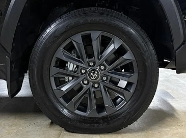 Toyota Tundra, 2025г, полный привод, автомат