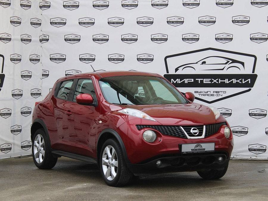 Nissan Juke, 2011г., передний привод, вариатор