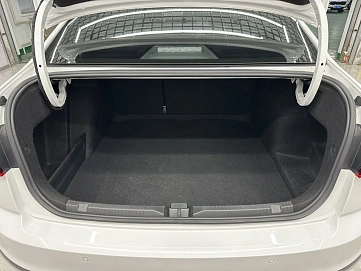 Volkswagen Bora, 2022г, передний привод, автомат