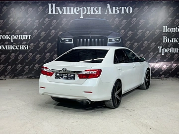 Toyota Camry, 2014г, передний привод, автомат