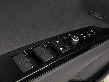 Toyota Camry, 2025г, передний привод, вариатор