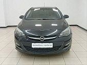 Opel Astra, 2012г., передний привод, механика