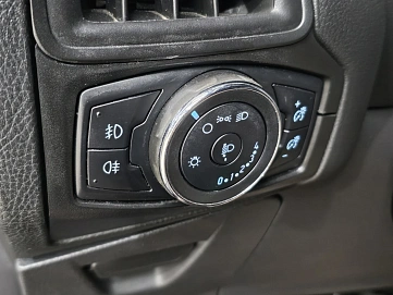 Ford Focus, 2012г, передний привод, робот