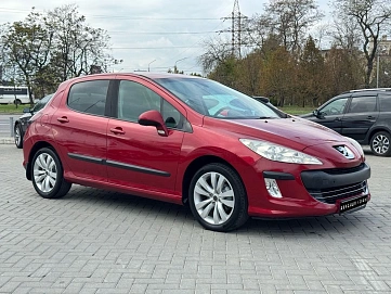 Peugeot 308, 2009г, передний привод, автомат