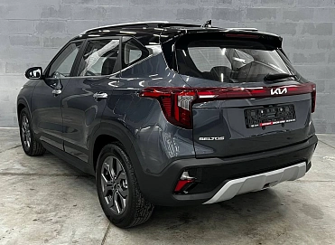 Kia Seltos, 2023г, передний привод, вариатор