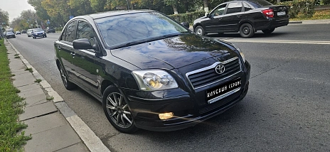 Toyota Avensis, 2004г, передний привод, автомат