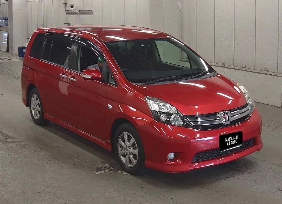 Toyota ISis, 2011г., передний привод, вариатор